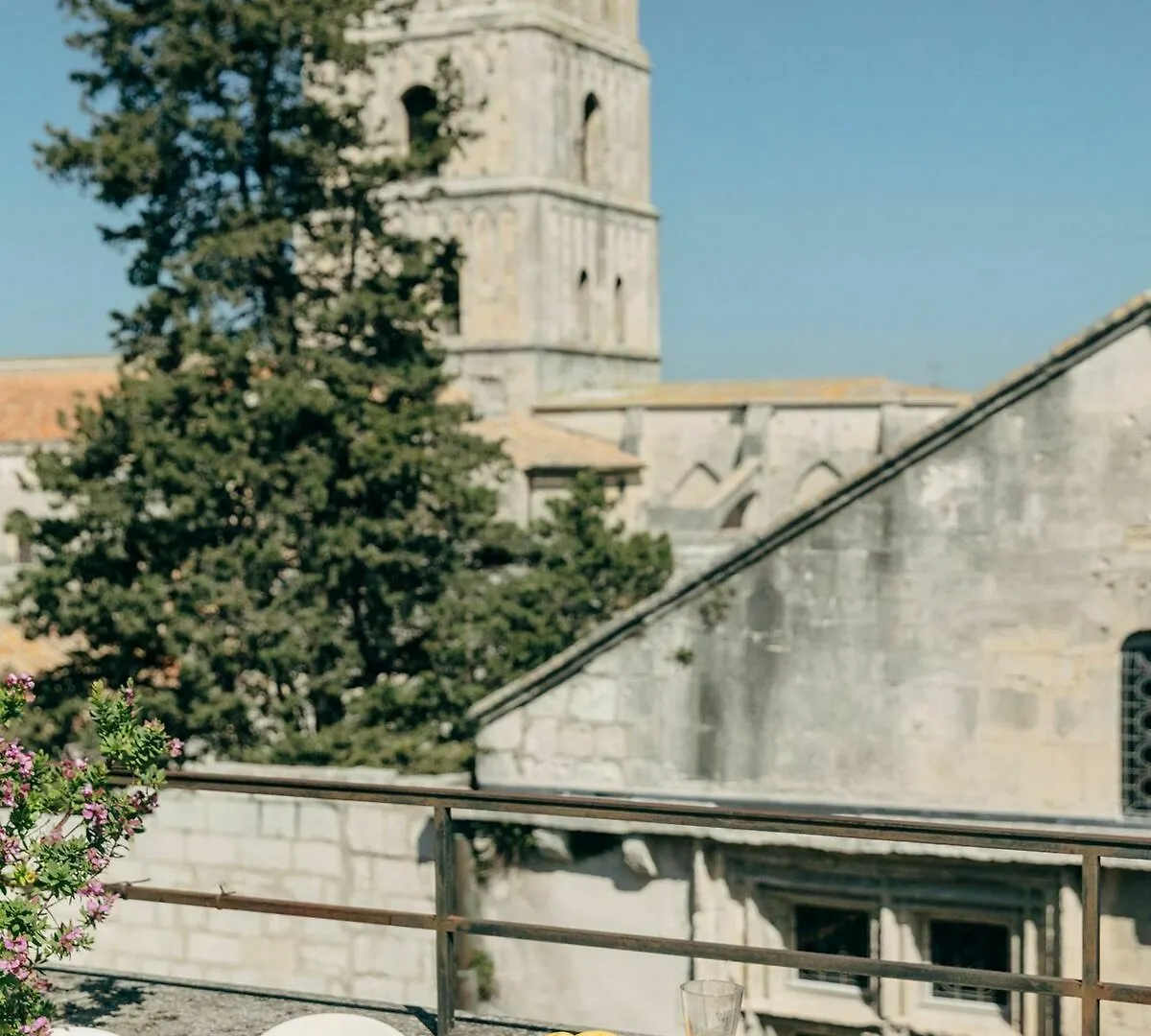 Hotel Du Cloitre Arles